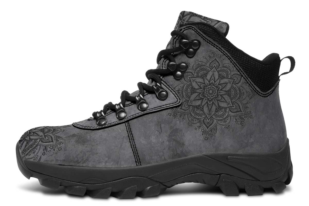 Outdoorboots-105GreyBohoMandala00034-Blk-YWV-STR1.jpg